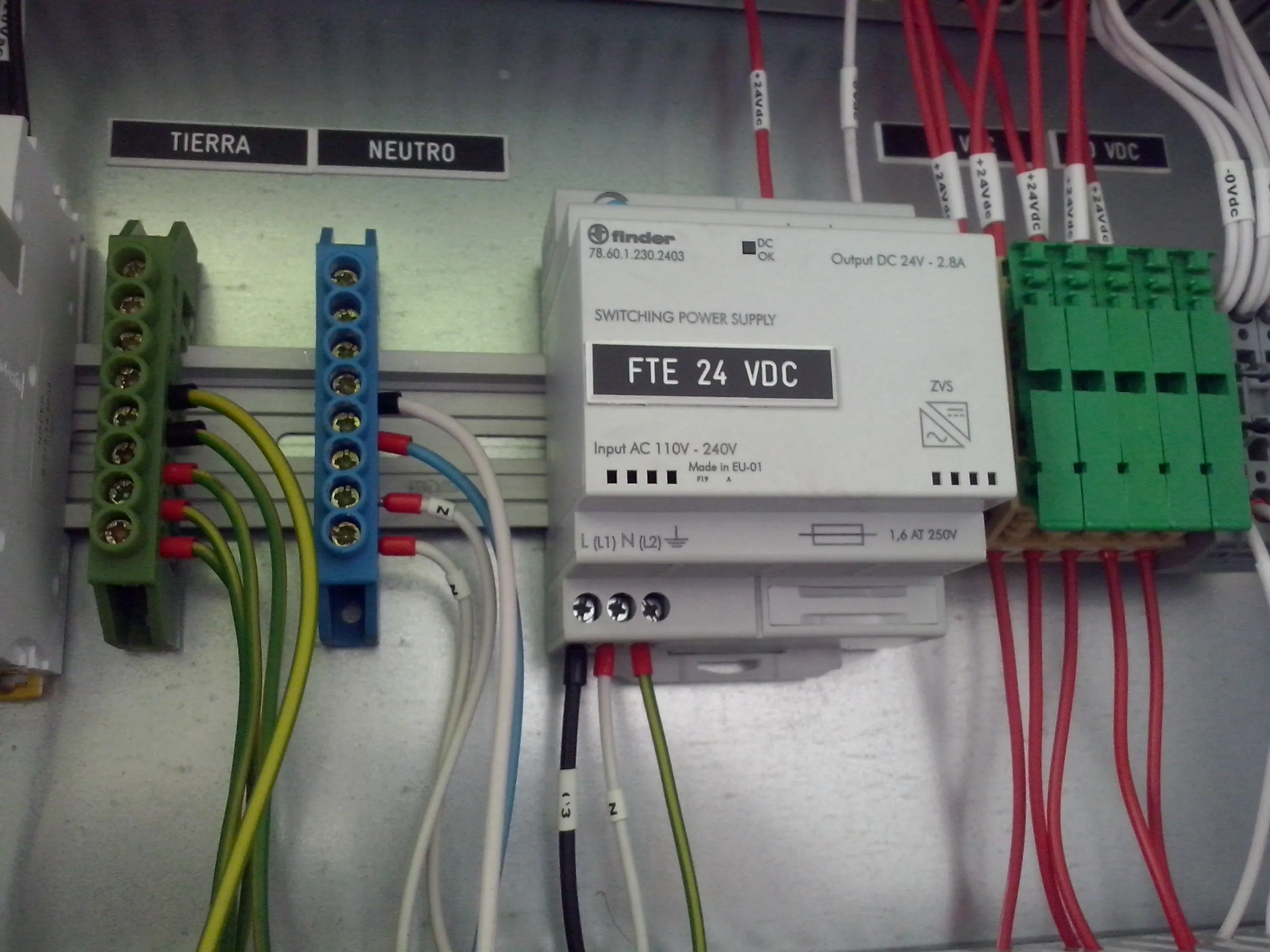 Sistema de Control enfriadores est�ticos n�1 y 2 para Talleres Elecmetal - Vista 3